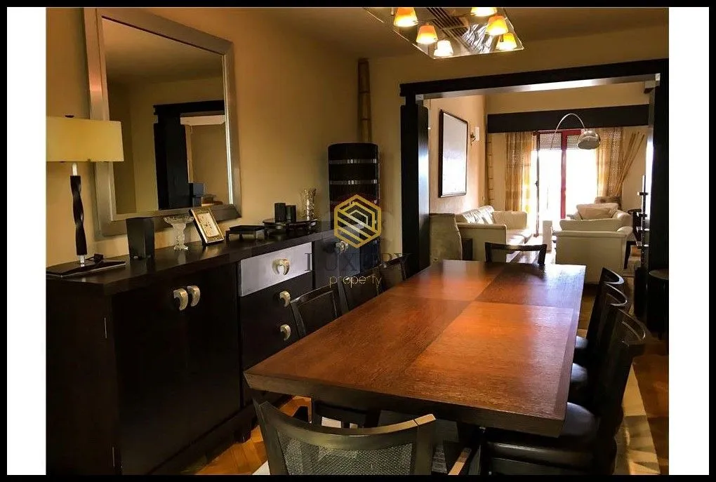 Prodaja, četvorosoban stan, 281m², Preko Morače, Podgorica