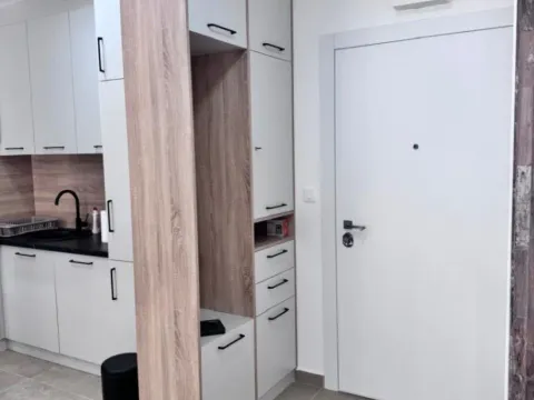 Sale, one bedroom apartment, 45m², Bečići, Budva - image 10