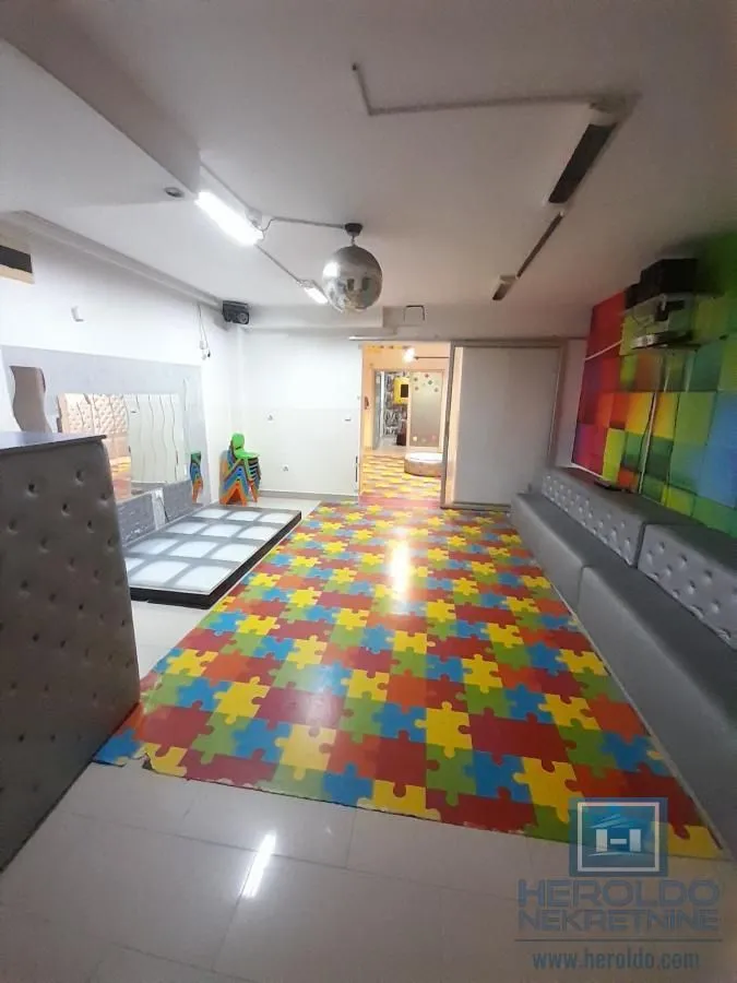 Rent, office space, 133m², Centar, Jagodina