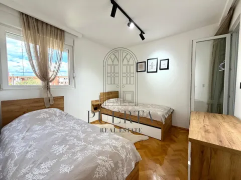 Izdavanje, dvosoban stan, 65m², Gintaš, Podgorica - image 11