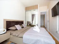 Rent, one bedroom apartment, 45m², Tree cane, Budva - image 10