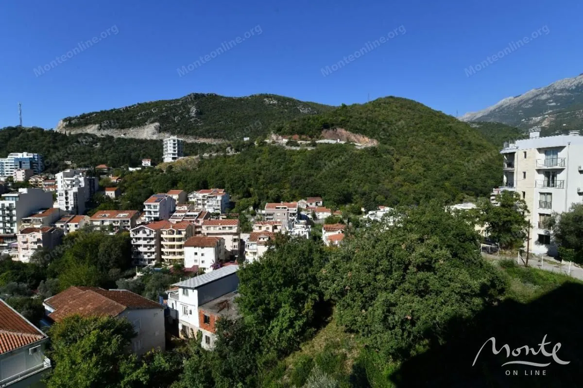Sale, three bedroom apartment, 84m², Bečići, Budva