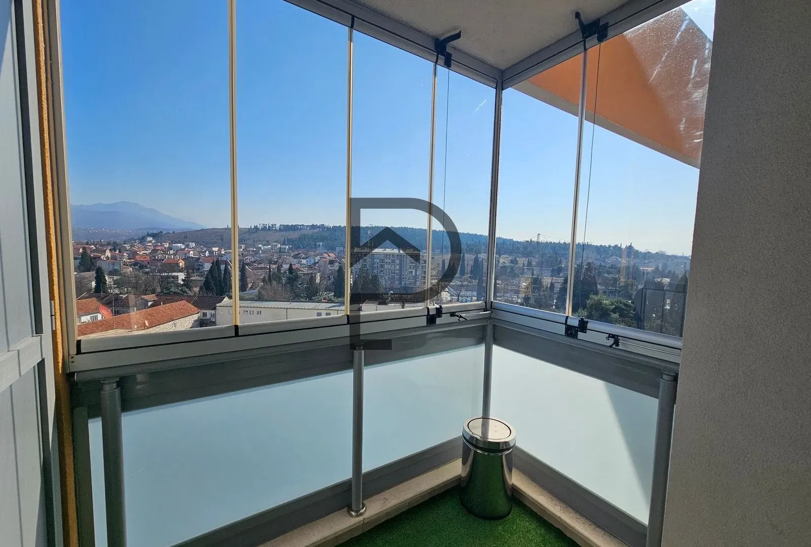 Rent, apartment, 43m², City Kej, Podgorica