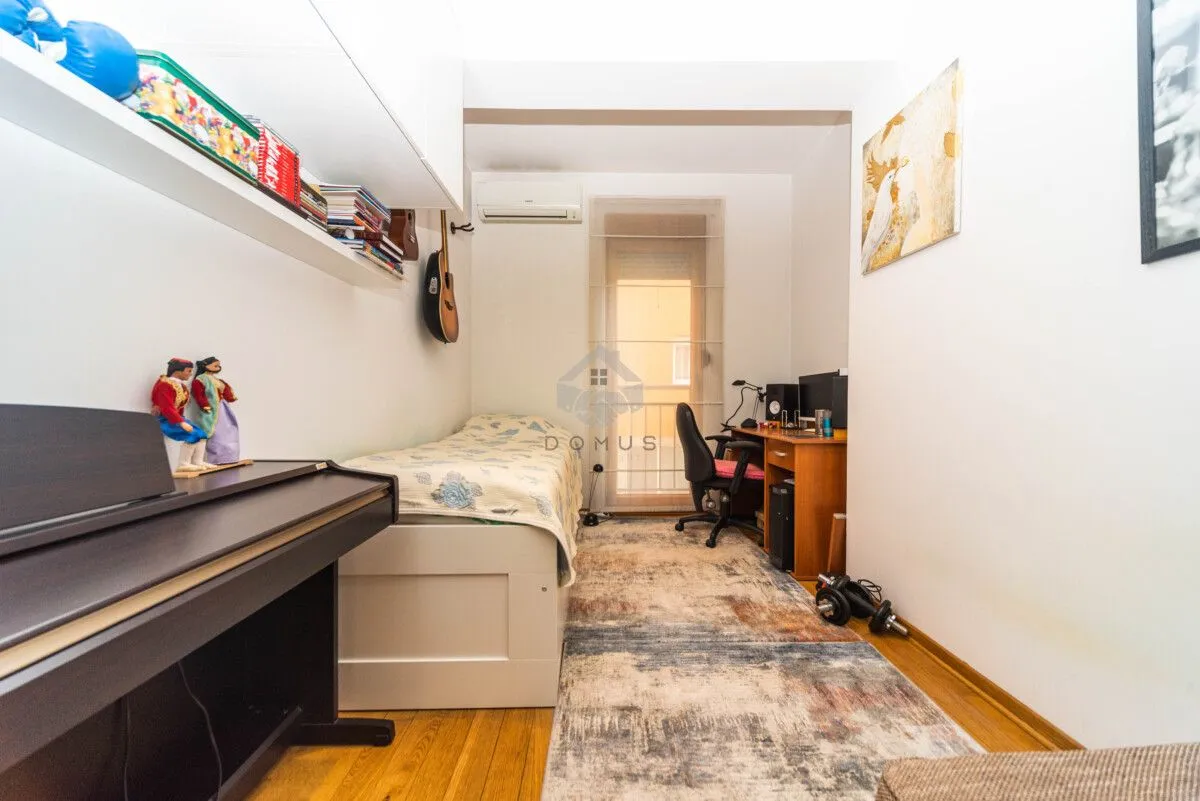 Prodaja, dvosoban stan, 62m², Krivi Most, Podgorica