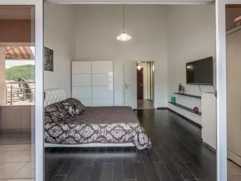 Prodaja, dvosoban stan, 98m², Budva, Crna Gora - image 13