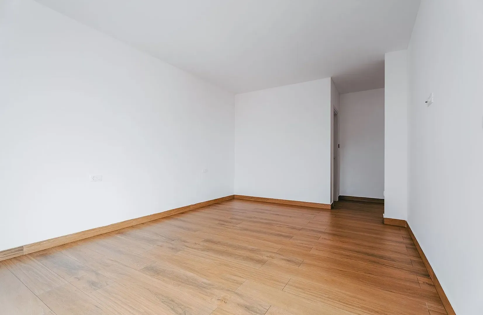 Izdavanje, ugostiteljski objekat, 1600m², Budva, Crna Gora