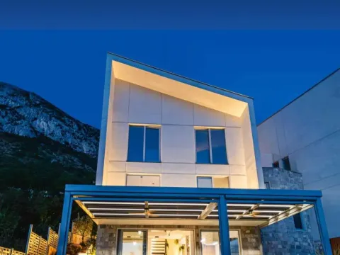 Prodaja, kuća, 231m², Blizikuće, Budva - image 16