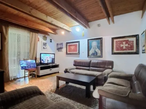 Sale, house, 270m², Bajice, Cetinje - image 4