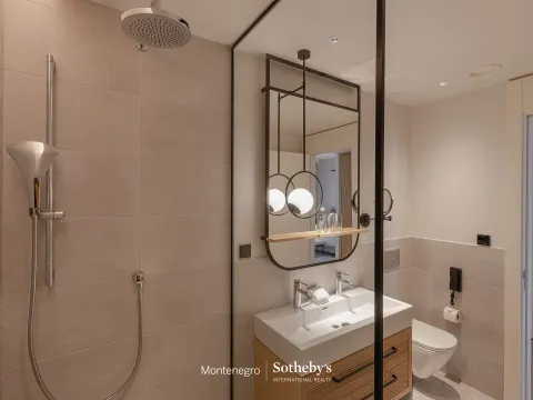 Prodaja, garsonjera, 56m², Porto Montenegro, Tivat - image 13