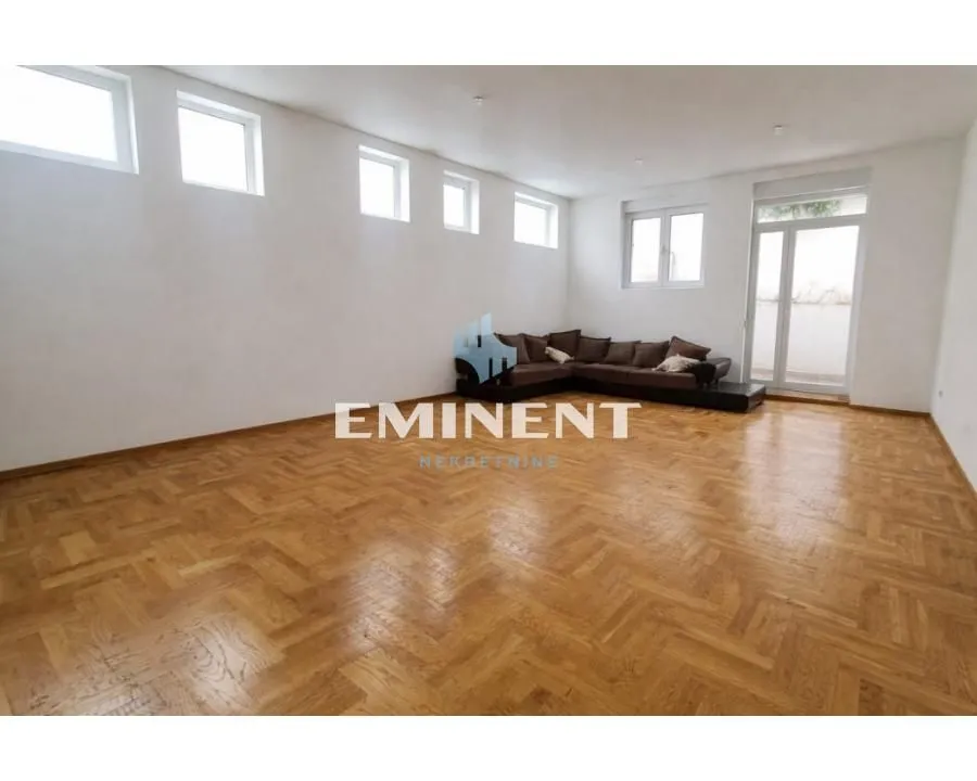 Sale, three bedroom apartment, 87m², Golf Naselje, Beograd