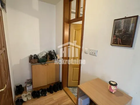 Sale, two bedroom apartment, 49m², Zemun Kalvarija, Zemun Sve Podlokacije - image 9