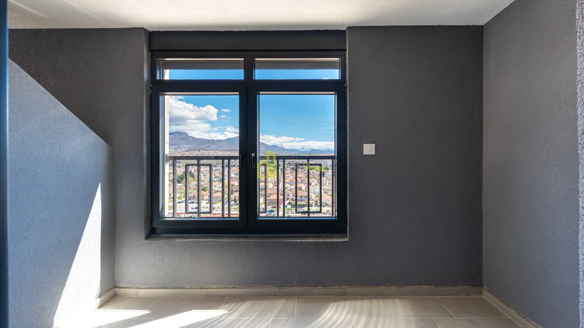 Prodaja, dvosoban stan, 86m², Gorica C, Podgorica