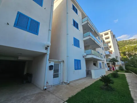 Sale, two bedroom apartment, 90m², Bečići, Budva - image 25