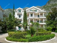 Prodaja, trosoban stan, 130m², Risan, Kotor - image 5