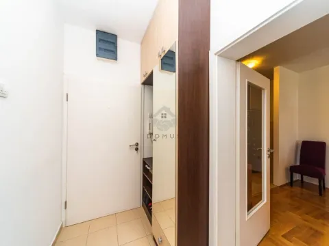 Izdavanje, jednosoban stan, 52m², Tuški Put, Podgorica - image 7