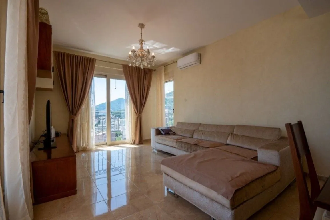 Prodaja, dvosoban stan, 265m², Bečići, Budva