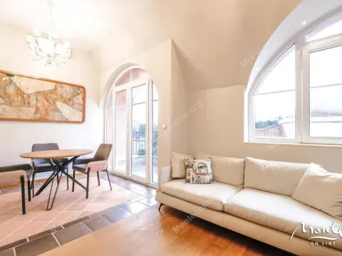 Prodaja, jednosoban stan, 49m², Tivat, Crna Gora - image 10