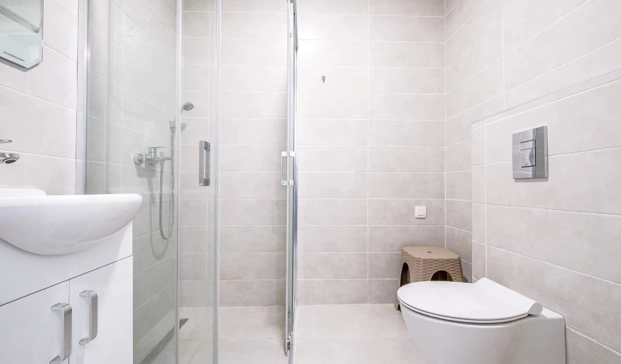 Prodaja, trosoban stan, 116m², Centar, Tivat