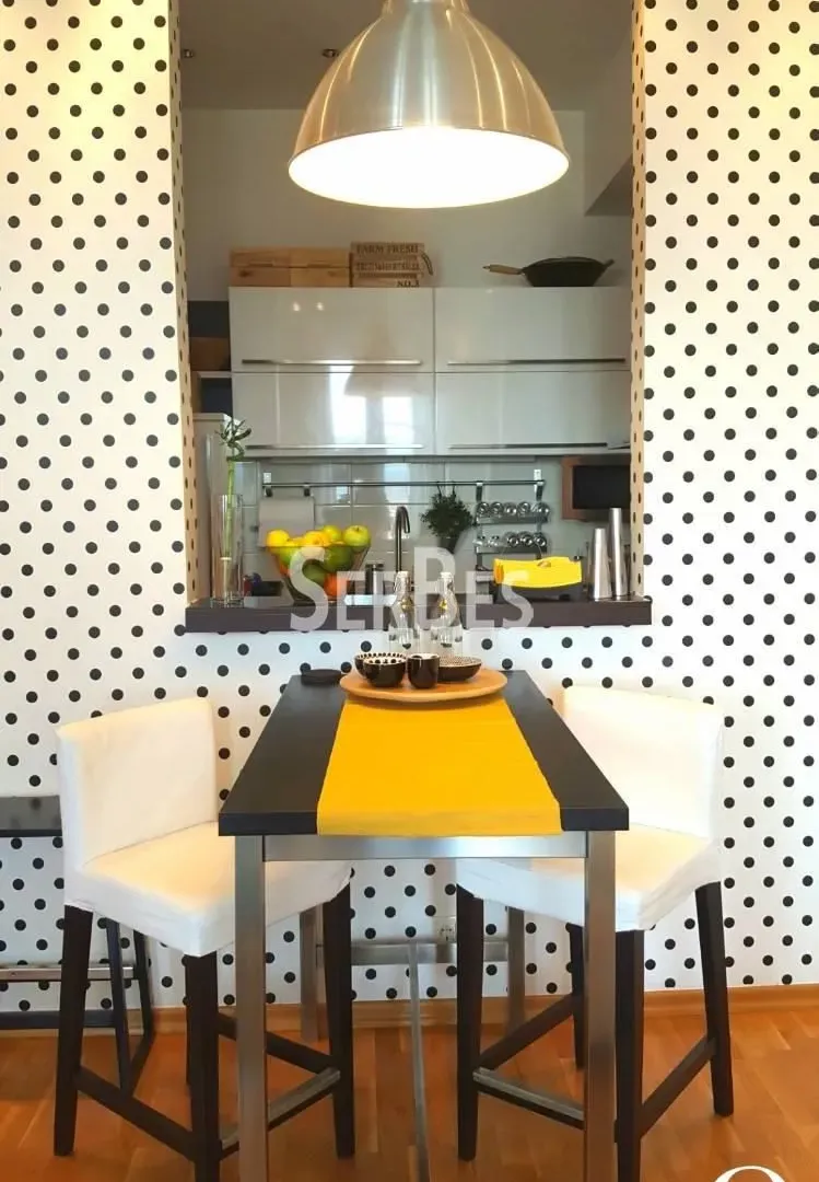 Izdavanje, dvosoban stan, 55m², Bulevar Oslobodjenja, Novi Sad Sve Podlokacije