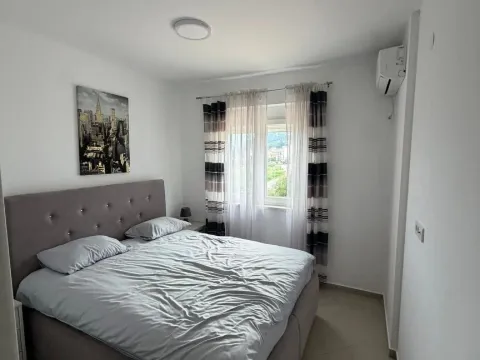 Rent, two bedroom apartment, 80m², Centar, Bar - image 3