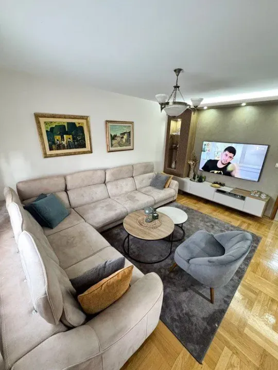 Sale, three bedroom apartment, 87m², Stari Aerodrom, Podgorica