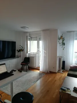Prodaja, trosoban stan, 84m², Voždovac Sve Podlokacije, Beograd - image 3