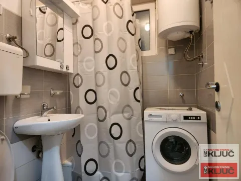 Rent, one bedroom apartment, 48m², Bulevar Oslobodjenja, Novi Sad Sve Podlokacije - image 8