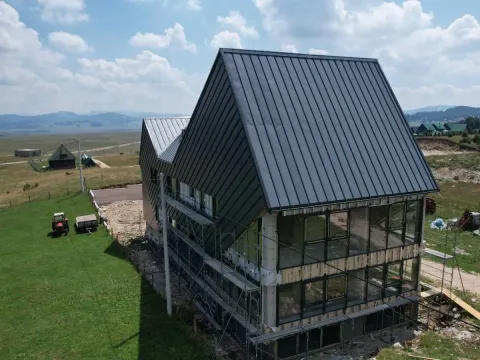 Prodaja, jednosoban stan, 31m², Žabljak, Crna Gora - image 25