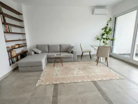 Prodaja, dvosoban stan, 68m², Budva, Crna Gora - image 15