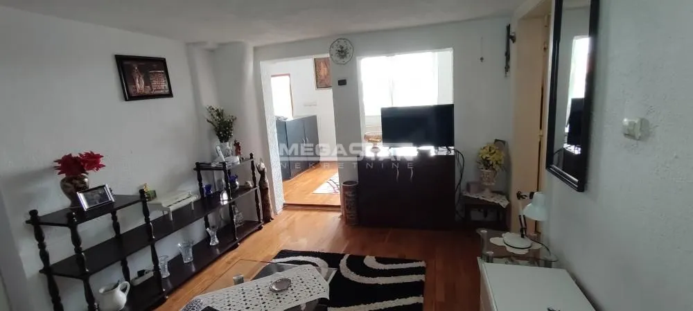 Sale, two bedroom apartment, 47m², Voždovac Sve Podlokacije, Beograd