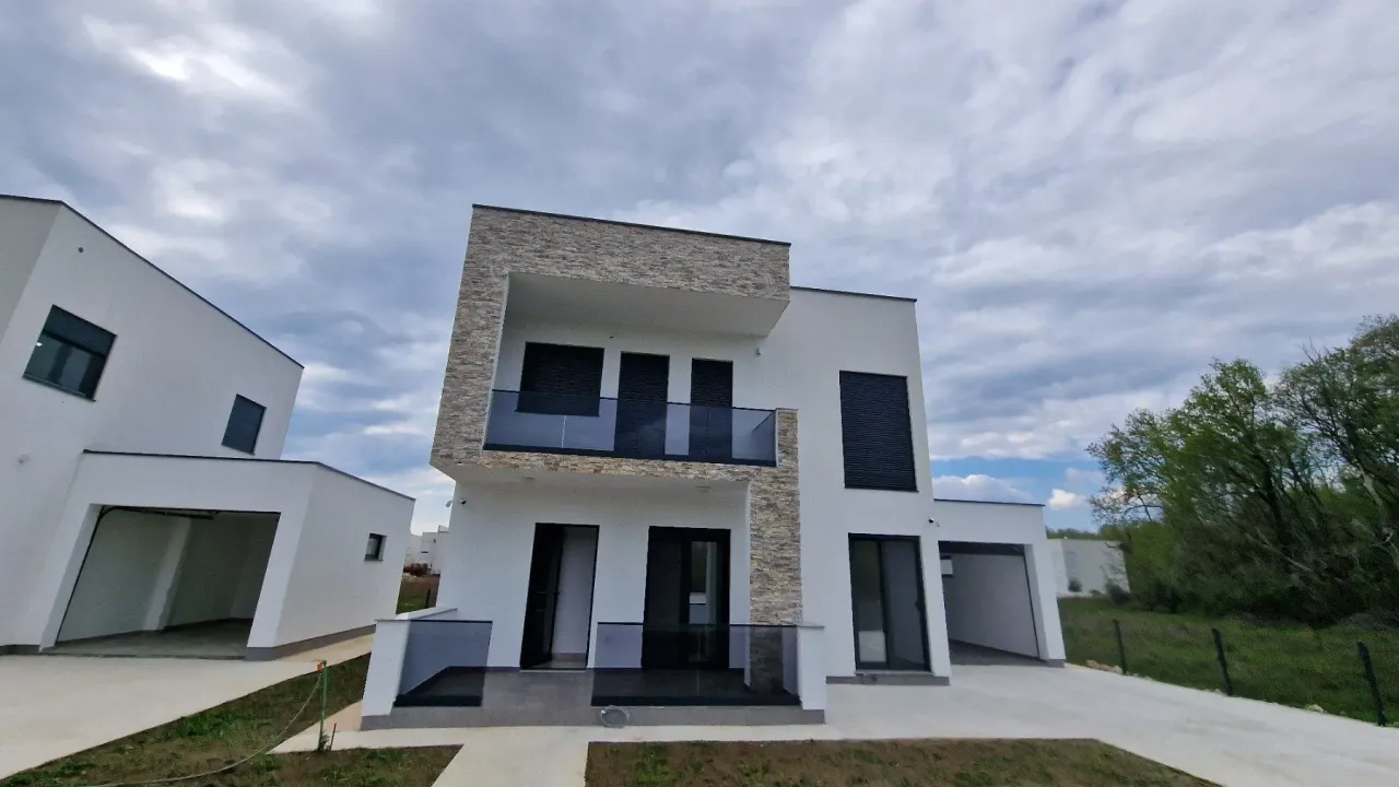 Prodaja, kuća, 175m², Ulcinj, Crna Gora