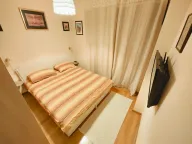 Izdavanje, dvosoban stan, 50m², Budva, Crna Gora - image 8