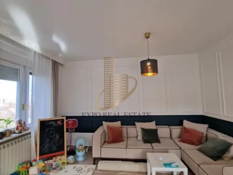 Prodaja, trosoban stan, 73m², Stari Grad, Beograd - image 4