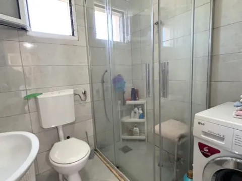 Sale, house, 68m², Golubovci, Podgorica - image 11