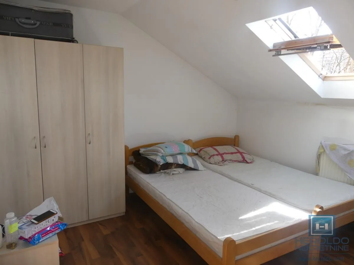 Prodaja, dvosoban stan, 68m², Levač, Jagodina