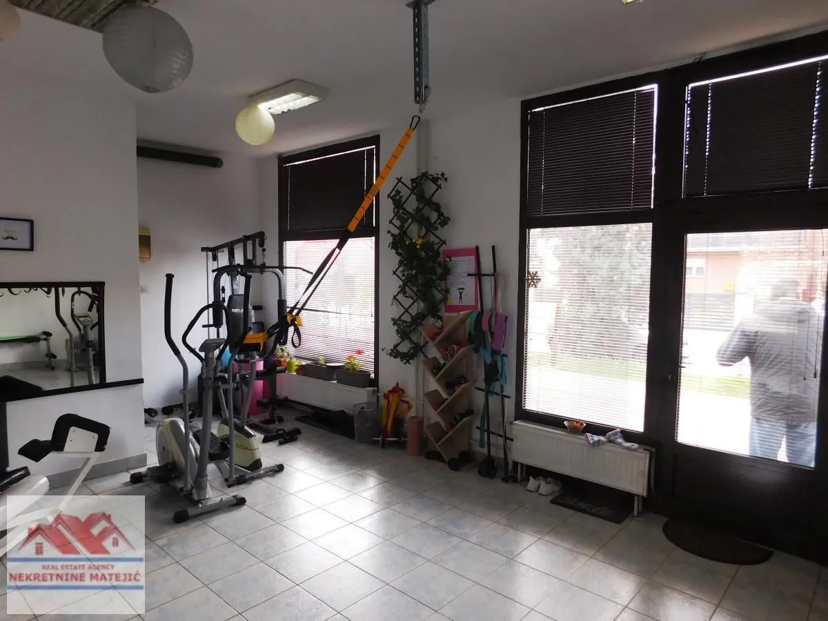 Sale, office space, 30m², Aerodrom, Kragujevac