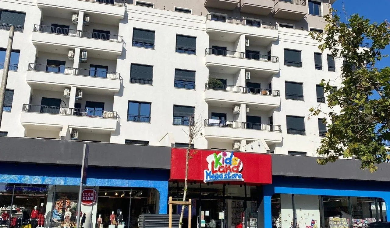 Prodaja, garsonjera, 43m², Tuški Put, Podgorica