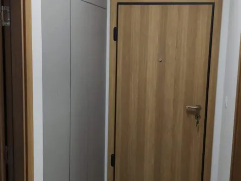 Izdavanje, jednosoban stan, 45m², New City, Podgorica - image 4