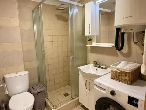 Sale, one bedroom apartment, 74m², Dobrota, Kotor - image 6