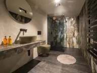 Izdavanje, kuća, 85m², Nalježići, Kotor - image 16