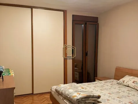Rent, two bedroom apartment, 65m², Pejton, Podgorica - image 3
