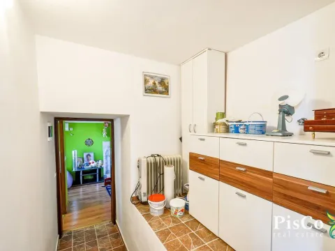 Prodaja, kuća, 130m², Tivat, Crna Gora - image 8
