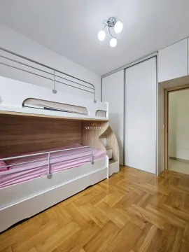 Rent, two bedroom apartment, 60m², Rozino, Budva - image 7