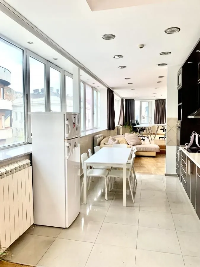 Rent, office space, 230m², Topličin venac, Beograd