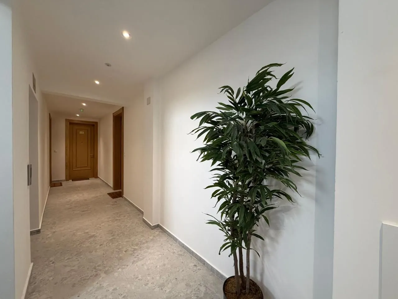 Prodaja, trosoban stan, 80m², Vezirov Most, Podgorica
