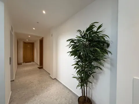 Prodaja, trosoban stan, 90m², Vezirov Most, Podgorica - image 13