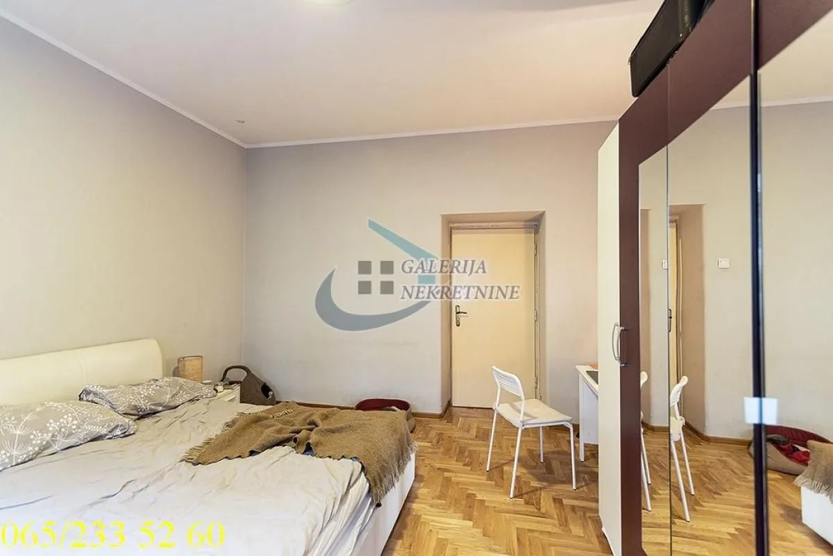 Prodaja, dvosoban stan, 59m², Stari Grad, Beograd