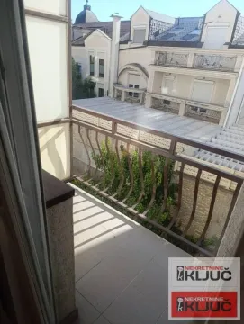 Rent, one bedroom apartment, 30m², Bulevar Oslobodjenja, Novi Sad Sve Podlokacije - image 5