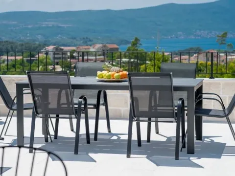 Prodaja, kuća, 250m², Mrčevac, Tivat - image 2