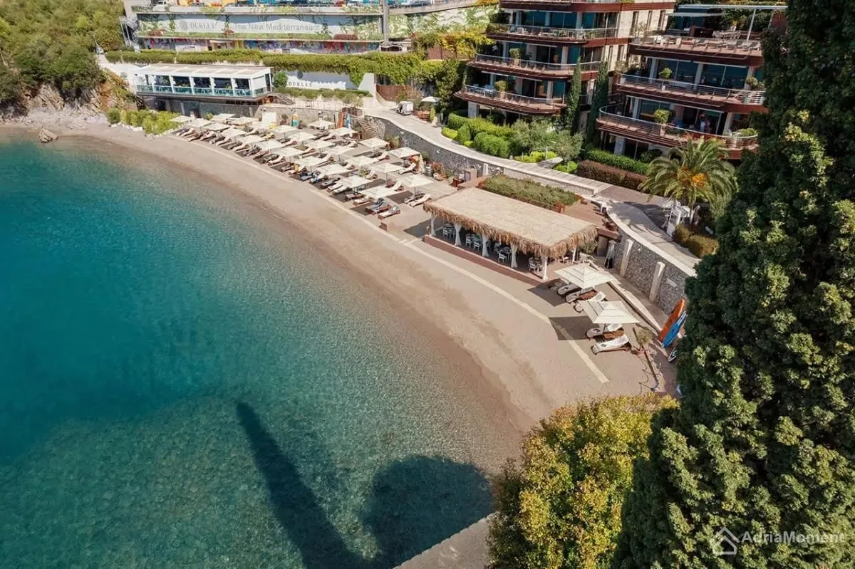 Prodaja, dvosoban stan, 125m², Centar, Budva